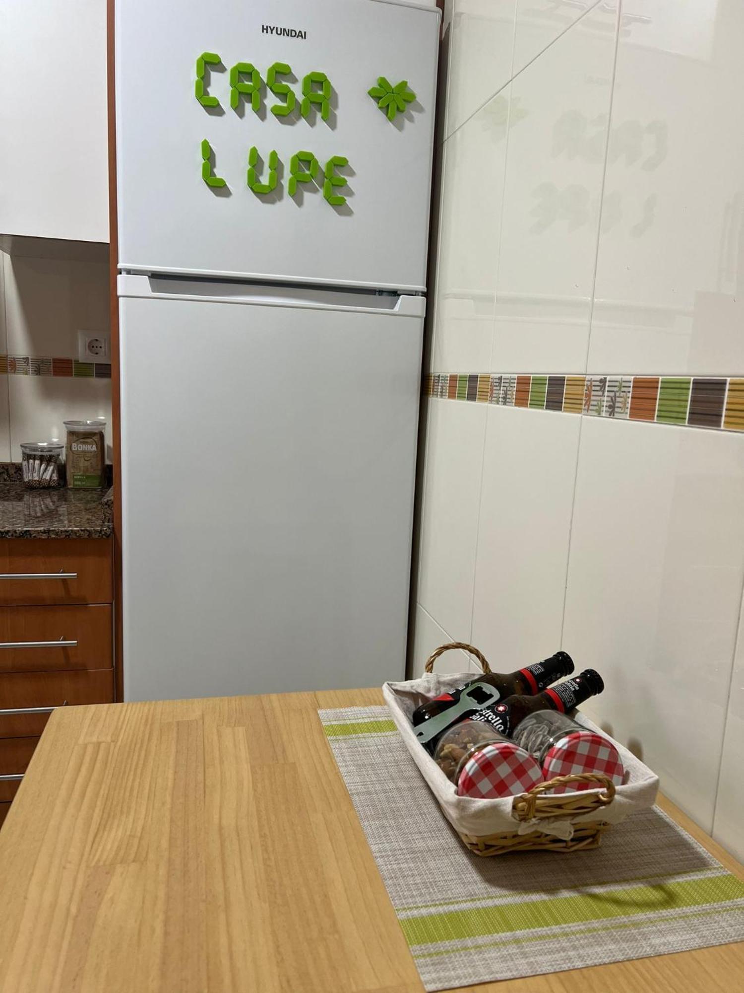 Lupe, Apartment Marin